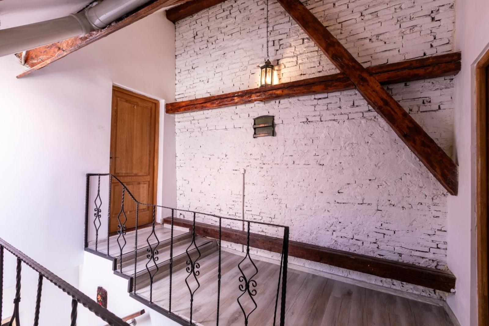4 Rooms Piata Sfatului Brašov Exteriér fotografie