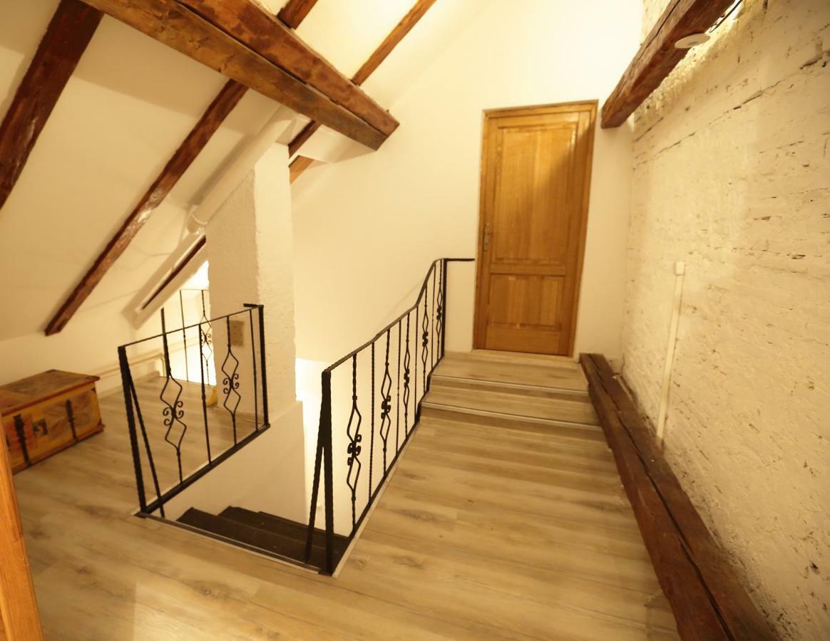 4 Rooms Piata Sfatului Brašov Exteriér fotografie