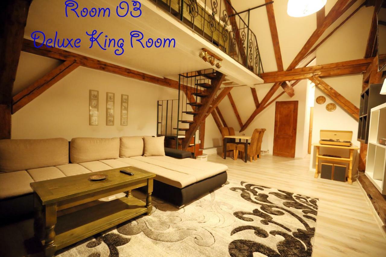 4 Rooms Piata Sfatului Brašov Exteriér fotografie